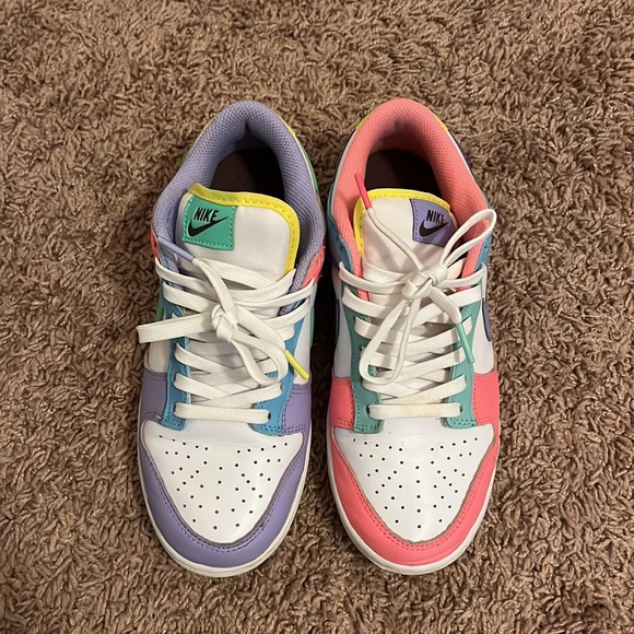 Barely Worn Nike Easter Dunks - Picture 2 of 4